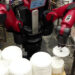 استفاده از ربات باکستر در کارخانجات